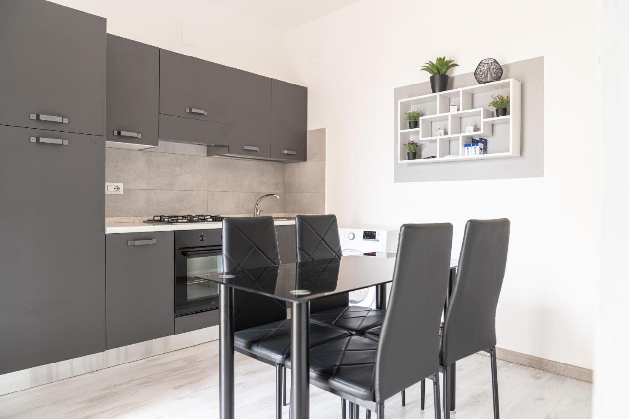 Almi - Guest Apartment Порто-Торрес Екстер'єр фото
