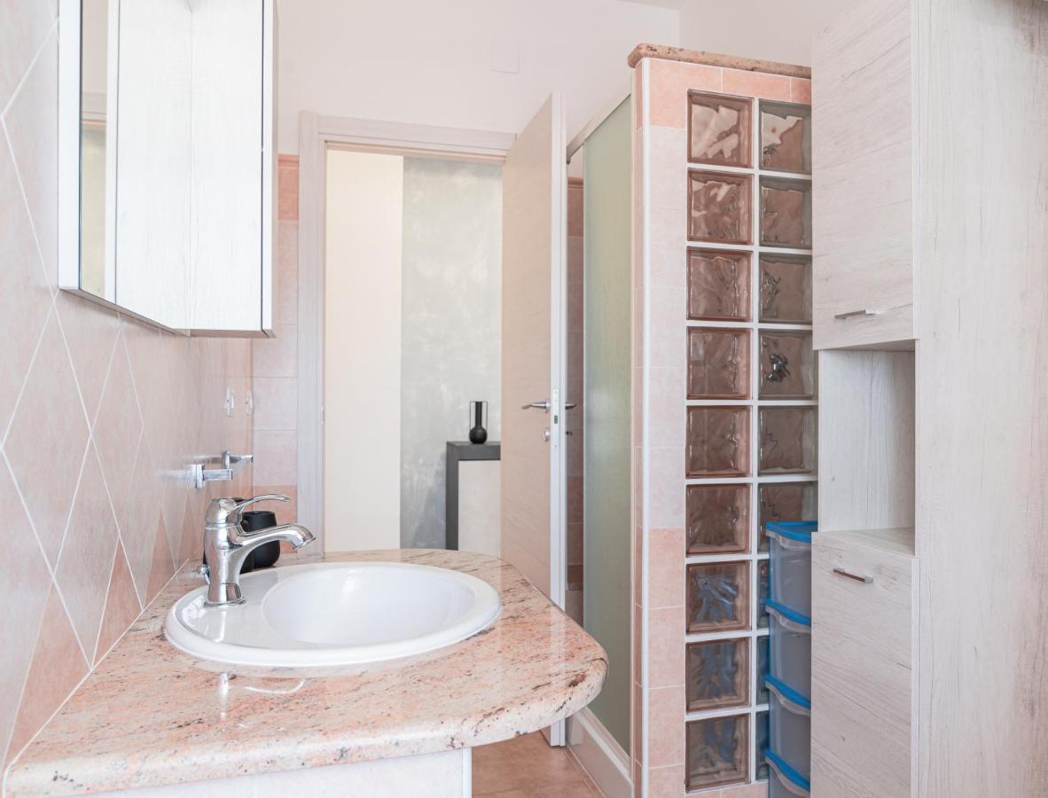 Almi - Guest Apartment Порто-Торрес Екстер'єр фото