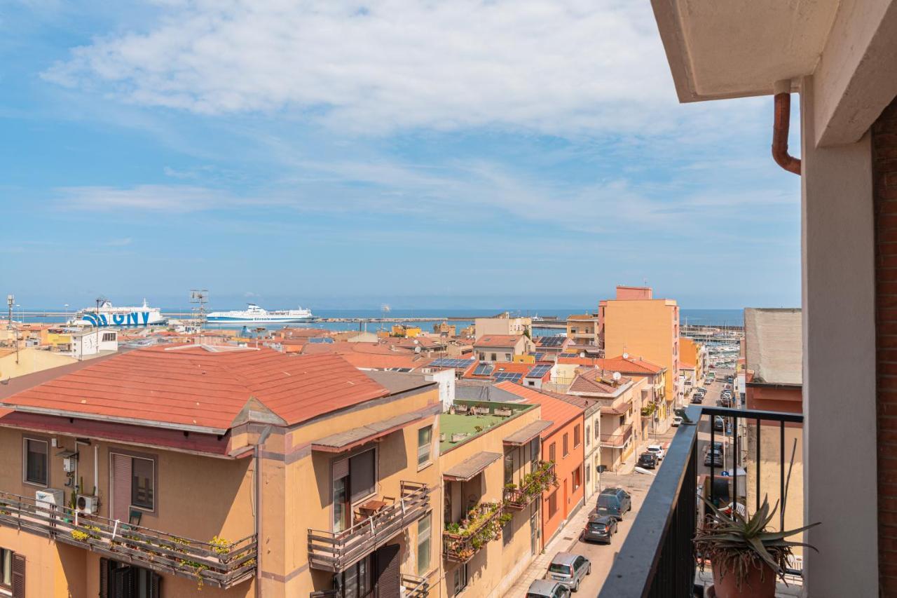 Almi - Guest Apartment Порто-Торрес Екстер'єр фото