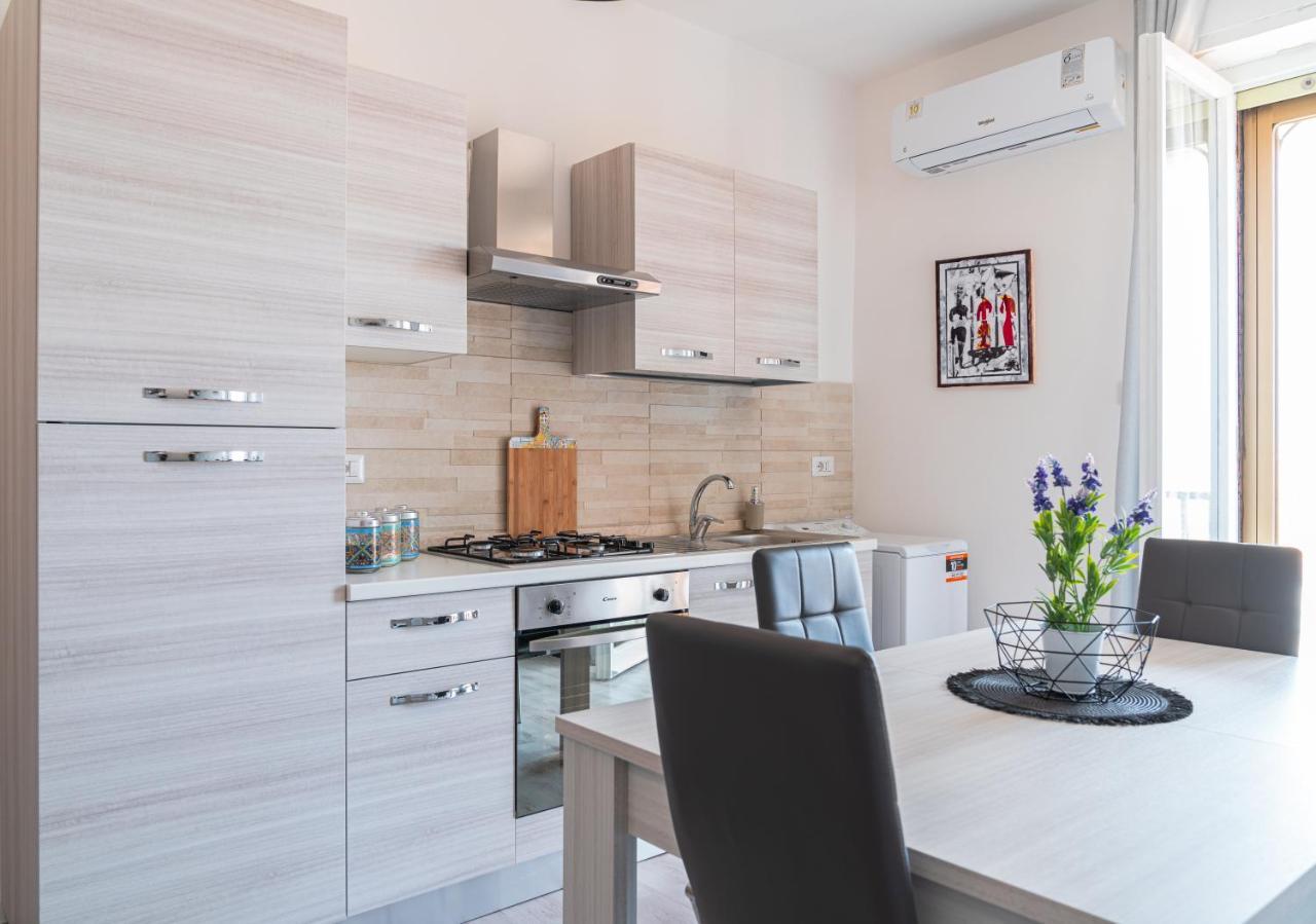 Almi - Guest Apartment Порто-Торрес Екстер'єр фото